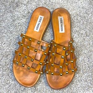 Steve Madden studded brown flat sandal size 8